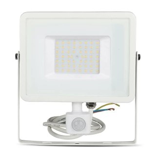 Naświetlacz LED V-TAC 50W SAMSUNG CHIP czujnik ruchu funkcja cut-OFF biały VT-50-S-W 3000K 4000lm 5 lat gwarancji